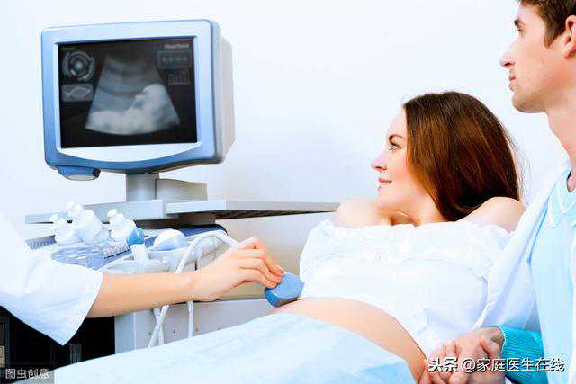 女性怀孕后，在什么时候进行B超可以看到孕囊？
